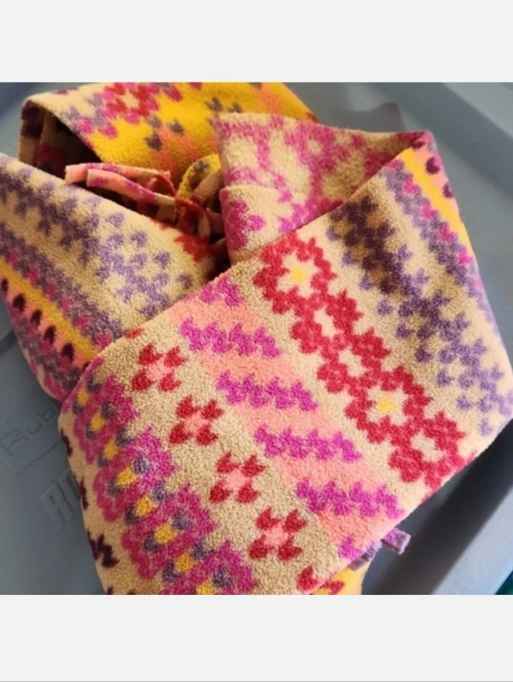 NWOT St. John's Bay Scarf Fuschia Purple Pink Gold